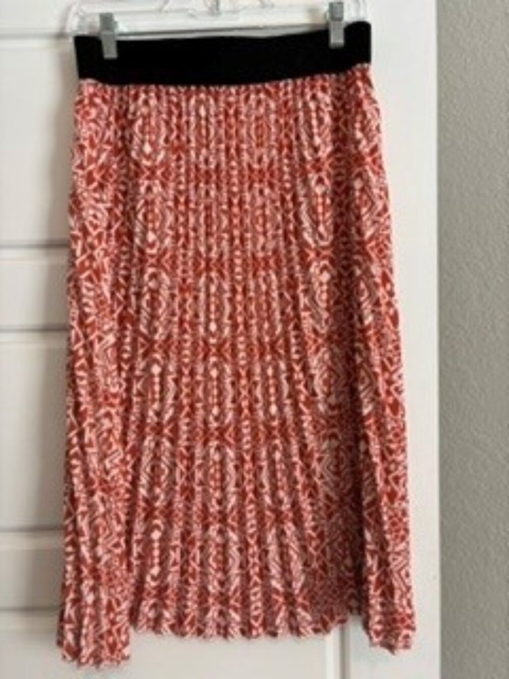 LuLaRoe Rust and Cream Geometric Print Skirt Size M